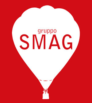 logo containing a drawing of a hot air balloon on which there is the large writing SMAG group