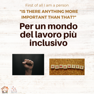 Pugno chiuso e scritta "humanity"