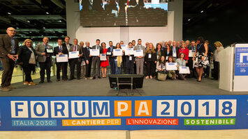 Foto di gruppo della premiazione 